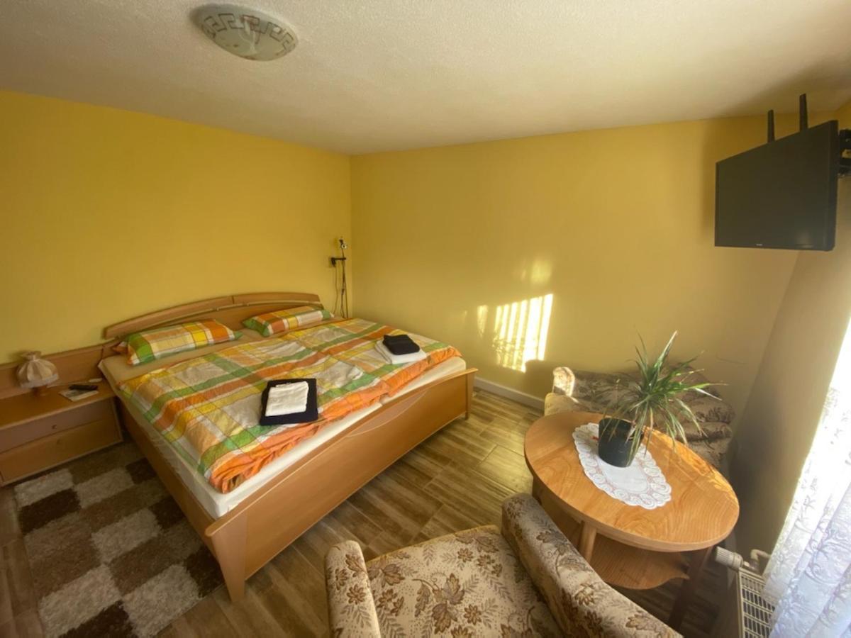 Ferienwohnung Lippmann Grosshartmannsdorf Exteriör bild